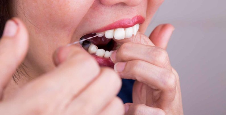 What Causes your Teeth to Ache After Flossing?